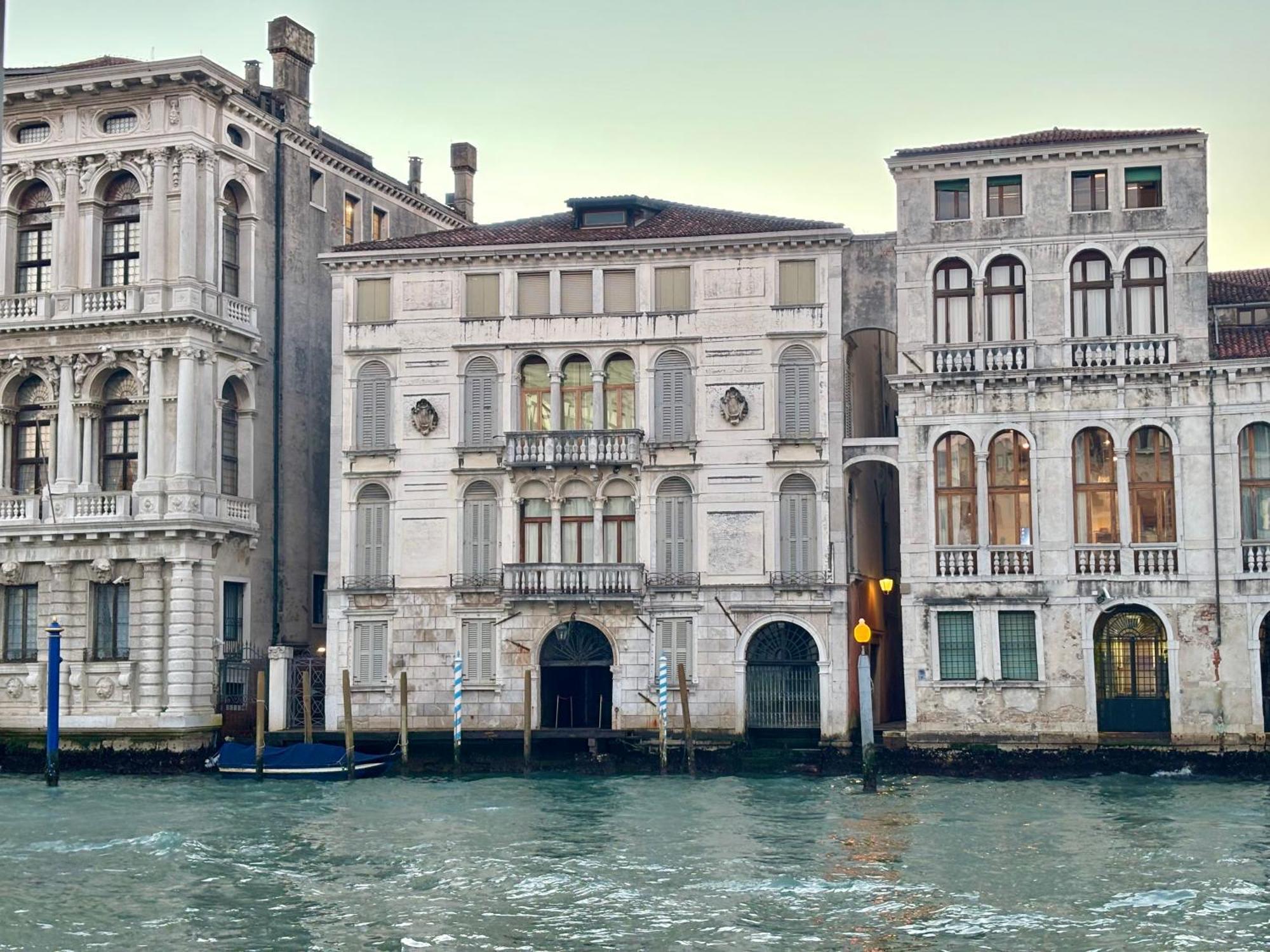 Il Giardino Segreto Di Monty Don Sul Canal Grande * Venezia